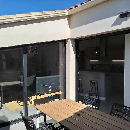 Le Tire Bouchon Apartment