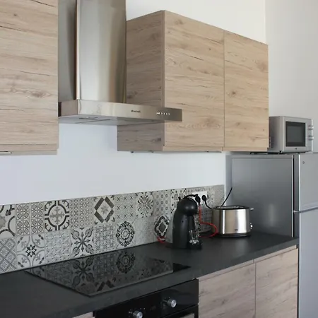 Le Tire Bouchon Maraussan